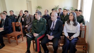 Председатель Следственного комитета Артур Погосян провел совещание в Следственном управлении Вайоцдзорского марза и 8-м гарнизонном следственном отделе Главного военного следственного управления